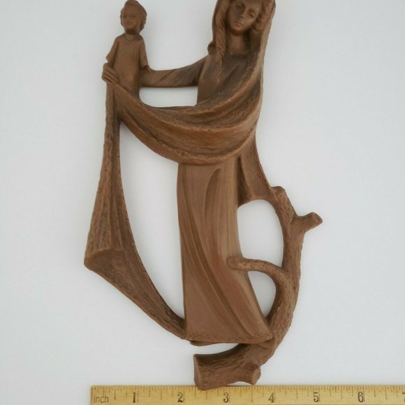 Vintage Mary And Infant Jesus Wall Hanger - Picture 3 of 12